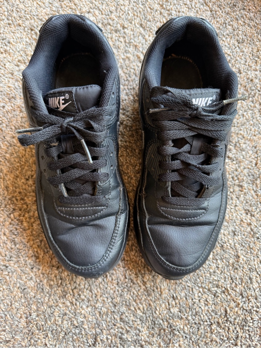 Nike Women’s Black Leather Low-Top Sneakers